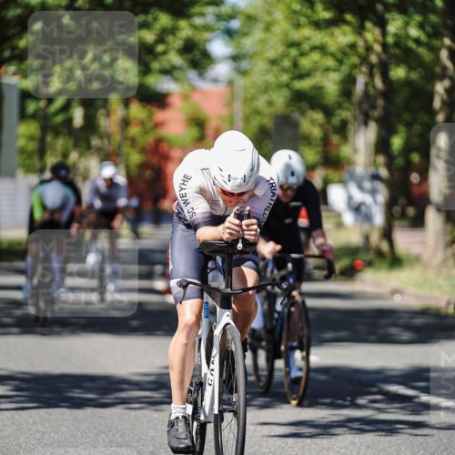 09.08.2026 - GEWOBA Citytriathlon Bremen Michael Burmester http://msf.ph/oto/9948472 09.08.2026 12:36:14 Radfahren 560, 562, 564, 565, 682, 737, 748, 781, 948, 981, 1110, 1119, 1139 meine-sportfotos.de