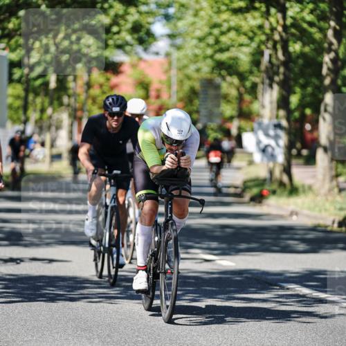 09.08.2026 - GEWOBA Citytriathlon Bremen Michael Burmester http://msf.ph/oto/9948474 09.08.2026 12:36:15 Radfahren 560, 562, 564, 565, 682, 737, 748, 781, 948, 981, 1110, 1119, 1139 meine-sportfotos.de