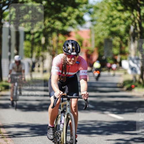 09.08.2026 - GEWOBA Citytriathlon Bremen Michael Burmester http://msf.ph/oto/9948519 09.08.2026 12:36:49 Radfahren 699, 861, 943, 970, 1005, 1147 meine-sportfotos.de