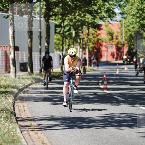 09.08.2026 - GEWOBA Citytriathlon Bremen Michael Burmester http://msf.ph/oto/9948525 09.08.2026 12:36:57 Radfahren 699, 787, 823, 861, 872, 943, 970, 1147 meine-sportfotos.de