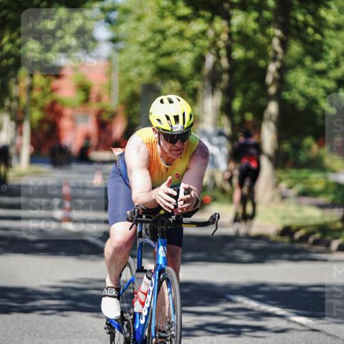 09.08.2026 - GEWOBA Citytriathlon Bremen Michael Burmester http://msf.ph/oto/9948527 09.08.2026 12:36:58 Radfahren 787, 823, 861, 872, 943, 970, 1147 meine-sportfotos.de