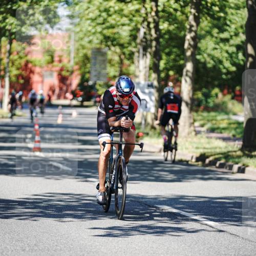 09.08.2026 - GEWOBA Citytriathlon Bremen Michael Burmester http://msf.ph/oto/9948533 09.08.2026 12:37:02 Radfahren 787, 823, 872, 943, 1126, 1147 meine-sportfotos.de