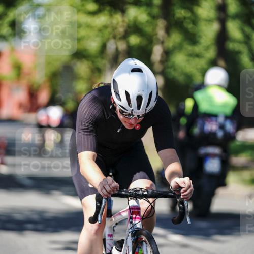 09.08.2026 - GEWOBA Citytriathlon Bremen Michael Burmester http://msf.ph/oto/9948600 09.08.2026 12:37:55 Radfahren 559, 571, 687, 745, 763, 897, 1017, 1113, 1114 meine-sportfotos.de