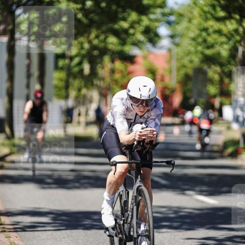 09.08.2026 - GEWOBA Citytriathlon Bremen Michael Burmester http://msf.ph/oto/9948614 09.08.2026 12:38:07 Radfahren 559, 603, 763, 806, 886, 897, 911, 960, 1017, 1113 meine-sportfotos.de