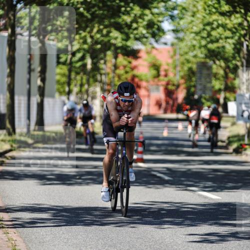 09.08.2026 - GEWOBA Citytriathlon Bremen Michael Burmester http://msf.ph/oto/9948675 09.08.2026 12:39:01 Radfahren 694, 759, 770, 776, 798, 902, 931, 1124 meine-sportfotos.de