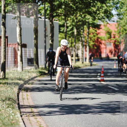09.08.2026 - GEWOBA Citytriathlon Bremen Michael Burmester http://msf.ph/oto/9948716 09.08.2026 12:39:43 Radfahren 612, 693, 834, 840, 871, 896, 923, 998, 1154 meine-sportfotos.de