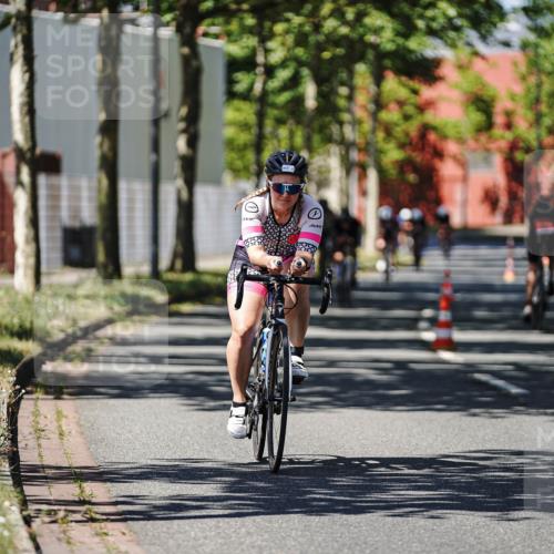 09.08.2026 - GEWOBA Citytriathlon Bremen Michael Burmester http://msf.ph/oto/9948758 09.08.2026 12:40:11 Radfahren 626, 675, 761, 876, 968, 1012, 1115, 1120, 1132 meine-sportfotos.de