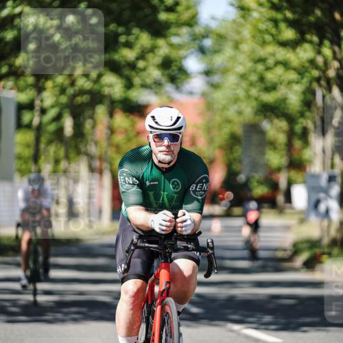 09.08.2026 - GEWOBA Citytriathlon Bremen Michael Burmester http://msf.ph/oto/9948792 09.08.2026 12:40:35 Radfahren 671, 701, 707, 809, 810, 819, 888, 919, 954, 1136 meine-sportfotos.de