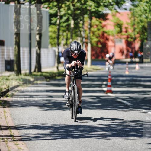 09.08.2026 - GEWOBA Citytriathlon Bremen Michael Burmester http://msf.ph/oto/9948822 09.08.2026 12:41:14 Radfahren 702, 858, 889, 956, 1131 meine-sportfotos.de