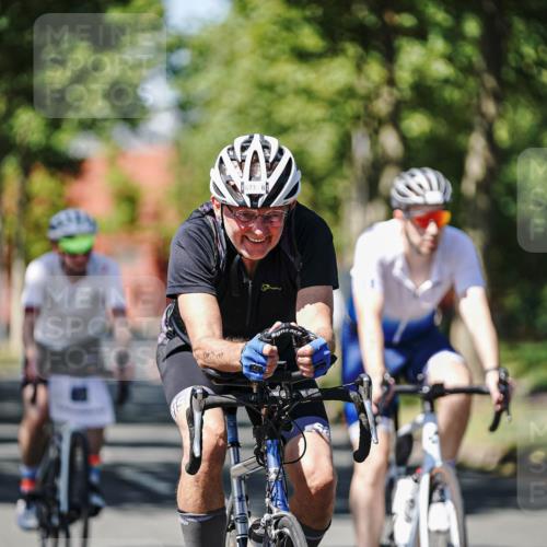 09.08.2026 - GEWOBA Citytriathlon Bremen Michael Burmester http://msf.ph/oto/9948863 09.08.2026 12:41:46 Radfahren 578, 718, 731, 766, 767, 873, 933, 940, 1121, 1123, 1159 meine-sportfotos.de