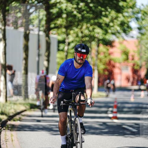 09.08.2026 - GEWOBA Citytriathlon Bremen Michael Burmester http://msf.ph/oto/9948928 09.08.2026 12:42:49 Radfahren 681, 720, 785, 890, 942, 1104, 1140 meine-sportfotos.de