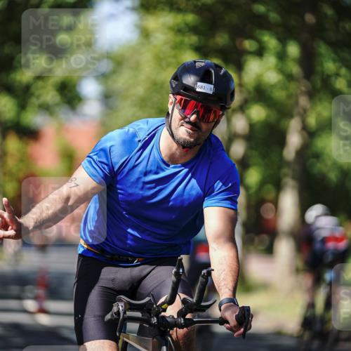 09.08.2026 - GEWOBA Citytriathlon Bremen Michael Burmester http://msf.ph/oto/9948930 09.08.2026 12:42:50 Radfahren 681, 720, 785, 890, 942, 1104, 1140 meine-sportfotos.de
