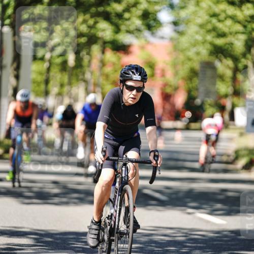 09.08.2026 - GEWOBA Citytriathlon Bremen Michael Burmester http://msf.ph/oto/9948967 09.08.2026 12:43:19 Radfahren 546, 558, 621, 674, 700, 732, 859, 887, 898, 944, 945, 989, 991, 996, 1105, 1108 meine-sportfotos.de