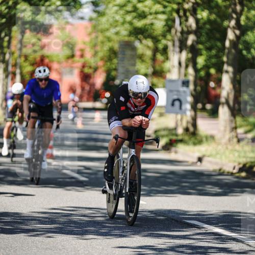 09.08.2026 - GEWOBA Citytriathlon Bremen Michael Burmester http://msf.ph/oto/9948969 09.08.2026 12:43:20 Radfahren 546, 558, 621, 674, 700, 732, 859, 887, 898, 944, 945, 989, 991, 996, 1105, 1108 meine-sportfotos.de