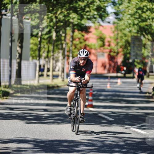09.08.2026 - GEWOBA Citytriathlon Bremen Michael Burmester http://msf.ph/oto/9948995 09.08.2026 12:43:32 Radfahren 546, 621, 643, 700, 712, 732, 797, 898, 944, 989, 1105, 1108, 1148 meine-sportfotos.de