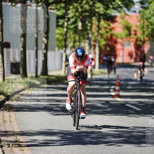09.08.2026 - GEWOBA Citytriathlon Bremen Michael Burmester http://msf.ph/oto/9949009 09.08.2026 12:43:57 Radfahren 614, 633, 951, 1125 meine-sportfotos.de