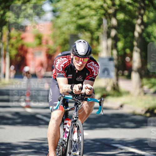 09.08.2026 - GEWOBA Citytriathlon Bremen Michael Burmester http://msf.ph/oto/9949016 09.08.2026 12:44:03 Radfahren 614, 661, 891, 951, 974 meine-sportfotos.de