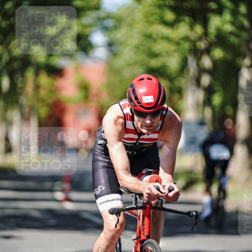 09.08.2026 - GEWOBA Citytriathlon Bremen Michael Burmester http://msf.ph/oto/9949033 09.08.2026 12:44:13 Radfahren 614, 658, 660, 661, 714, 854, 891, 957, 974 meine-sportfotos.de