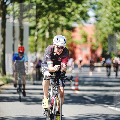 09.08.2026 - GEWOBA Citytriathlon Bremen Michael Burmester http://msf.ph/oto/9949047 09.08.2026 12:44:23 Radfahren 587, 629, 658, 660, 714, 779, 854, 957, 974, 1014, 1106, 1122, 1152 meine-sportfotos.de