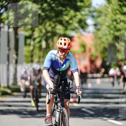 09.08.2026 - GEWOBA Citytriathlon Bremen Michael Burmester http://msf.ph/oto/9949050 09.08.2026 12:44:24 Radfahren 587, 629, 658, 660, 714, 779, 854, 957, 1014, 1106, 1122, 1152 meine-sportfotos.de