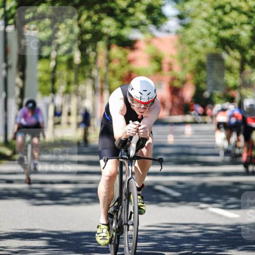 09.08.2026 - GEWOBA Citytriathlon Bremen Michael Burmester http://msf.ph/oto/9949053 09.08.2026 12:44:25 Radfahren 587, 629, 658, 669, 714, 779, 854, 957, 1014, 1106, 1122, 1152 meine-sportfotos.de