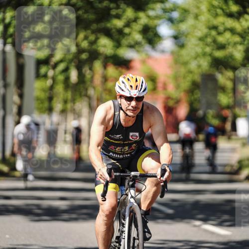 09.08.2026 - GEWOBA Citytriathlon Bremen Michael Burmester http://msf.ph/oto/9949098 09.08.2026 12:45:02 Radfahren 556, 607, 631, 666, 690, 729, 813, 831, 842, 843, 853, 862, 941, 985, 1117 meine-sportfotos.de