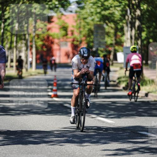 09.08.2026 - GEWOBA Citytriathlon Bremen Michael Burmester http://msf.ph/oto/9949171 09.08.2026 12:45:59 Radfahren 630, 632, 691, 698, 703, 723, 775, 791, 856, 881, 899, 908, 913, 962, 1007, 1011 meine-sportfotos.de