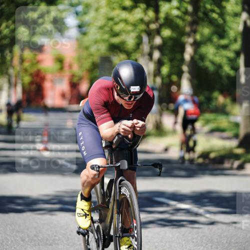 09.08.2026 - GEWOBA Citytriathlon Bremen Michael Burmester http://msf.ph/oto/9949183 09.08.2026 12:46:06 Radfahren 698, 703, 746, 775, 899, 913, 962, 1002, 1007 meine-sportfotos.de