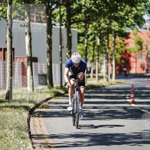 09.08.2026 - GEWOBA Citytriathlon Bremen Michael Burmester http://msf.ph/oto/9949224 09.08.2026 12:46:59 Radfahren 112, 580, 591, 616, 692, 697 meine-sportfotos.de