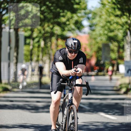 09.08.2026 - GEWOBA Citytriathlon Bremen Michael Burmester http://msf.ph/oto/9949270 09.08.2026 12:47:45 Radfahren 593, 618, 642, 719, 735, 904 meine-sportfotos.de