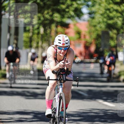09.08.2026 - GEWOBA Citytriathlon Bremen Michael Burmester http://msf.ph/oto/9949406 09.08.2026 12:49:53 Radfahren 590, 680, 777, 852, 874, 946, 967, 1008, 1150 meine-sportfotos.de