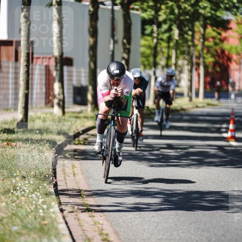 09.08.2026 - GEWOBA Citytriathlon Bremen Michael Burmester http://msf.ph/oto/9949420 09.08.2026 12:50:02 Radfahren 557, 590, 686, 773, 777, 784, 875, 946, 967, 1008 meine-sportfotos.de