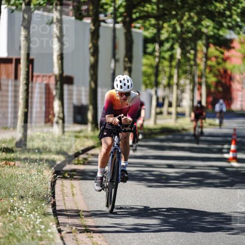 09.08.2026 - GEWOBA Citytriathlon Bremen Michael Burmester http://msf.ph/oto/9949429 09.08.2026 12:50:14 Radfahren 557, 589, 686, 773, 784, 875, 947, 964, 1145 meine-sportfotos.de
