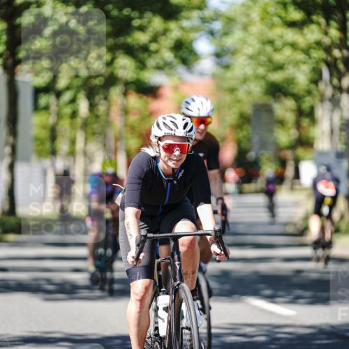 09.08.2026 - GEWOBA Citytriathlon Bremen Michael Burmester http://msf.ph/oto/9949453 09.08.2026 12:50:42 Radfahren 594, 648, 730, 737, 794, 799, 932, 993, 1016, 1137, 1139, 1158 meine-sportfotos.de
