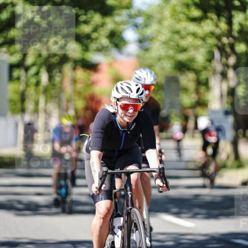 09.08.2026 - GEWOBA Citytriathlon Bremen Michael Burmester http://msf.ph/oto/9949454 09.08.2026 12:50:43 Radfahren 594, 648, 730, 737, 794, 799, 932, 993, 1016, 1137, 1139, 1158 meine-sportfotos.de