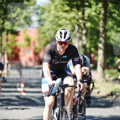 09.08.2026 - GEWOBA Citytriathlon Bremen Michael Burmester http://msf.ph/oto/9949498 09.08.2026 12:51:33 Radfahren 560, 562, 595, 668, 756, 787, 877, 880, 909, 914, 1019, 1110, 1155 meine-sportfotos.de