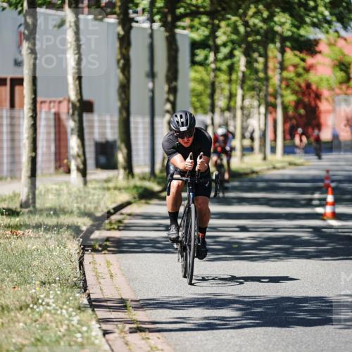 09.08.2026 - GEWOBA Citytriathlon Bremen Michael Burmester http://msf.ph/oto/9949511 09.08.2026 12:51:43 Radfahren 560, 562, 595, 668, 756, 787, 877, 909, 914, 1013, 1110, 1143, 1155 meine-sportfotos.de