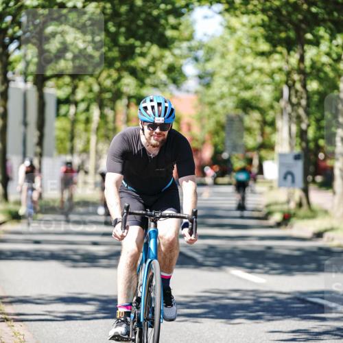 09.08.2026 - GEWOBA Citytriathlon Bremen Michael Burmester http://msf.ph/oto/9949614 09.08.2026 12:55:06 Radfahren 565, 568, 743, 745, 839, 911, 970 meine-sportfotos.de