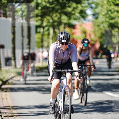 09.08.2026 - GEWOBA Citytriathlon Bremen Michael Burmester http://msf.ph/oto/9949640 09.08.2026 12:55:33 Radfahren 653, 675, 694, 872, 918, 930, 938, 948, 960, 1111, 1131, 1147 meine-sportfotos.de
