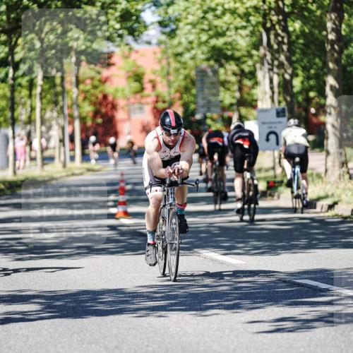09.08.2026 - GEWOBA Citytriathlon Bremen Michael Burmester http://msf.ph/oto/9949655 09.08.2026 12:55:46 Radfahren 653, 675, 694, 783, 872, 938, 948, 1146 meine-sportfotos.de