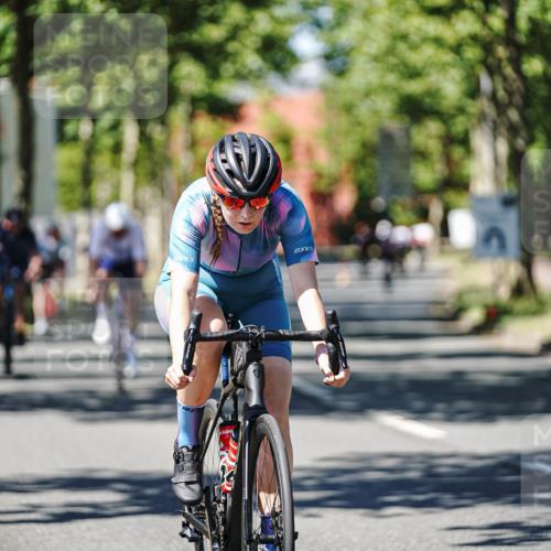 09.08.2026 - GEWOBA Citytriathlon Bremen Michael Burmester http://msf.ph/oto/9949690 09.08.2026 12:56:21 Radfahren 664, 671, 673, 759, 780, 912, 1017, 1126 meine-sportfotos.de