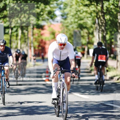 09.08.2026 - GEWOBA Citytriathlon Bremen Michael Burmester http://msf.ph/oto/9949692 09.08.2026 12:56:22 Radfahren 664, 671, 673, 759, 912, 1017, 1113, 1126 meine-sportfotos.de