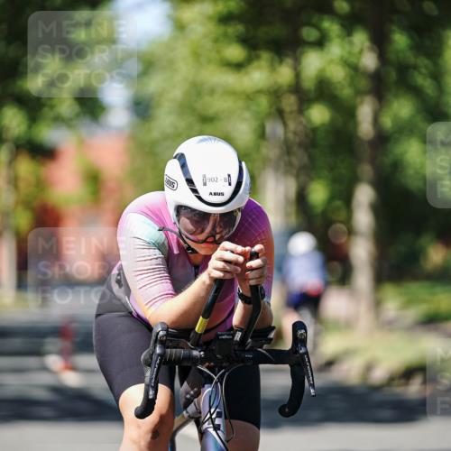 09.08.2026 - GEWOBA Citytriathlon Bremen Michael Burmester http://msf.ph/oto/9949706 09.08.2026 12:56:34 Radfahren 671, 727, 759, 761, 762, 774, 848, 871, 902, 1017, 1113 meine-sportfotos.de