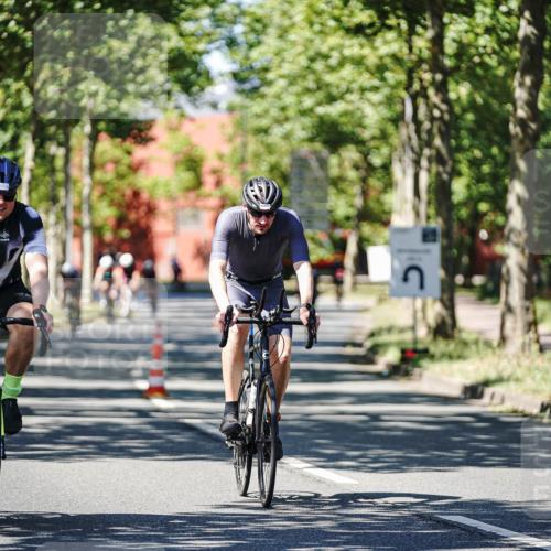 09.08.2026 - GEWOBA Citytriathlon Bremen Michael Burmester http://msf.ph/oto/9949773 09.08.2026 12:57:44 Radfahren 627, 701, 707, 888, 1136, 1153 meine-sportfotos.de