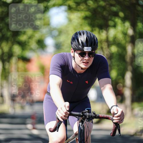 09.08.2026 - GEWOBA Citytriathlon Bremen Michael Burmester http://msf.ph/oto/9949796 09.08.2026 12:57:59 Radfahren 548, 602, 625, 711, 718, 809, 919, 931, 943, 954, 998, 1003, 1121, 1136 meine-sportfotos.de