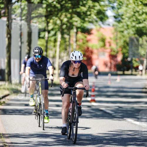 09.08.2026 - GEWOBA Citytriathlon Bremen Michael Burmester http://msf.ph/oto/9949800 09.08.2026 12:58:04 Radfahren 548, 578, 602, 625, 711, 718, 809, 919, 931, 943, 954, 976, 998, 1003, 1121, 1154 meine-sportfotos.de