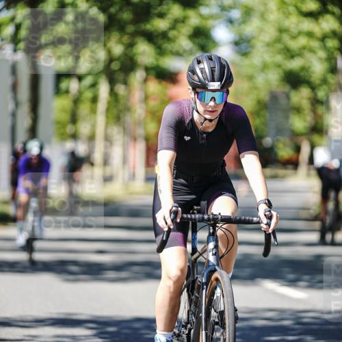 09.08.2026 - GEWOBA Citytriathlon Bremen Michael Burmester http://msf.ph/oto/9949810 09.08.2026 12:58:09 Radfahren 548, 578, 602, 625, 651, 718, 931, 943, 976, 998, 1003, 1121, 1154 meine-sportfotos.de
