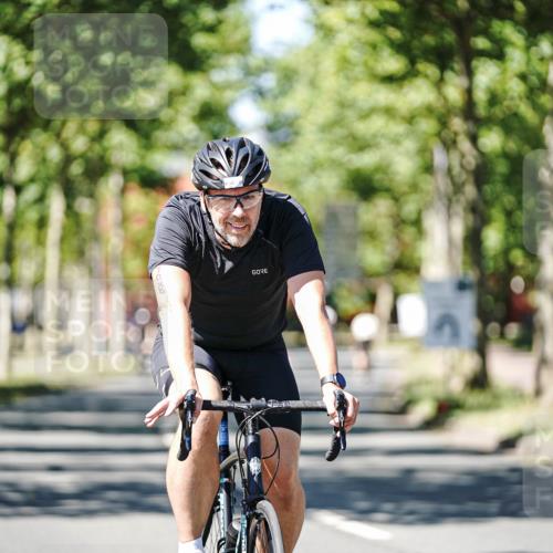 09.08.2026 - GEWOBA Citytriathlon Bremen Michael Burmester http://msf.ph/oto/9949820 09.08.2026 12:58:18 Radfahren 578, 651, 796, 798, 976, 1154 meine-sportfotos.de