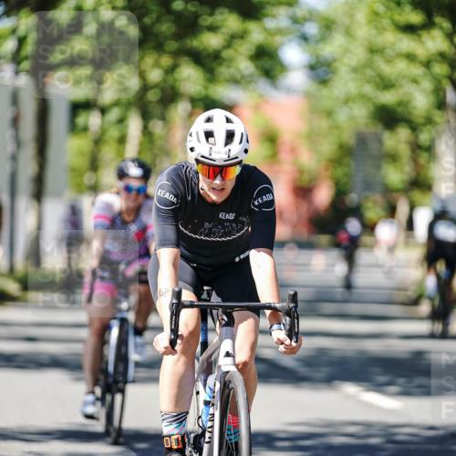09.08.2026 - GEWOBA Citytriathlon Bremen Michael Burmester http://msf.ph/oto/9949832 09.08.2026 12:58:33 Radfahren 796, 876, 953, 968, 1132 meine-sportfotos.de
