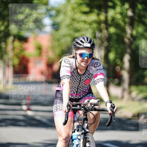 09.08.2026 - GEWOBA Citytriathlon Bremen Michael Burmester http://msf.ph/oto/9949835 09.08.2026 12:58:34 Radfahren 796, 876, 953, 968, 1132 meine-sportfotos.de